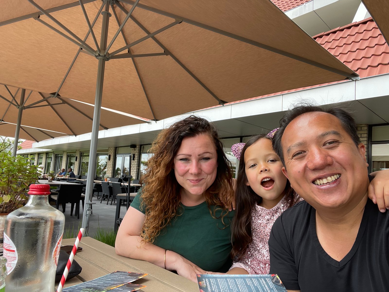 Frank Oonk met Miriam Kemerink en Fey Oonk